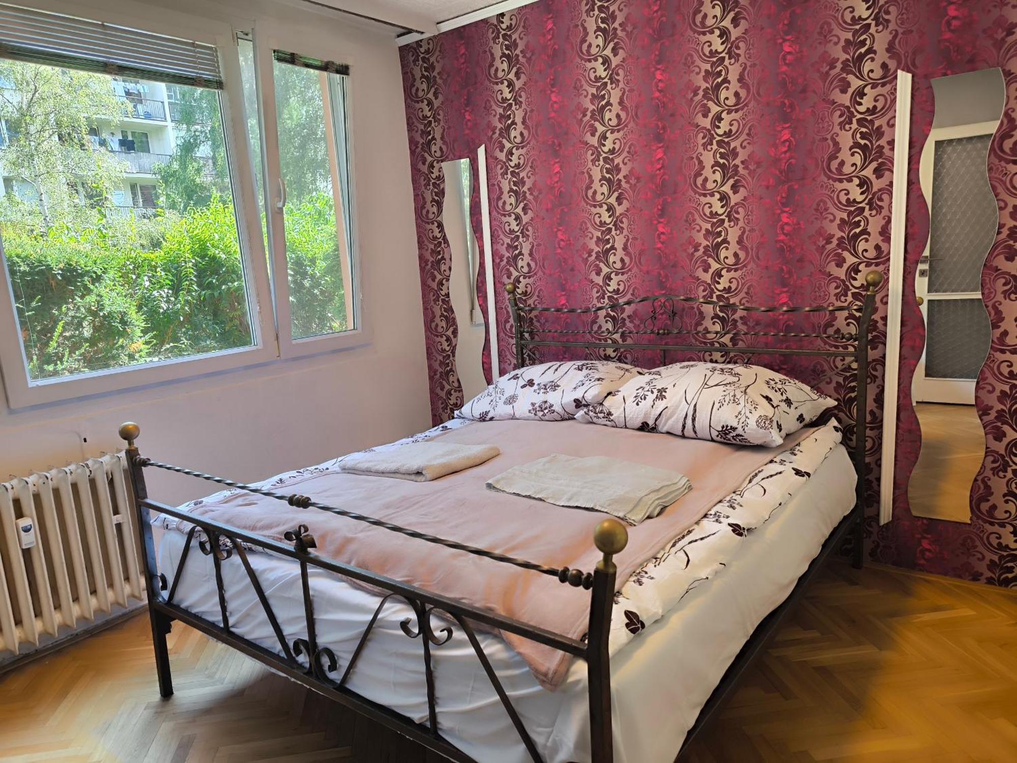 Appartamento Family Cozy Metro Access